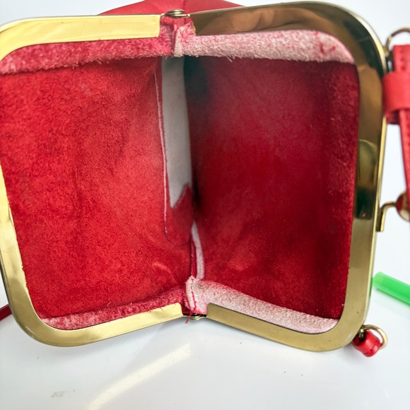 Bonnie Cashin for Coach Swinger Bag Double Frame Kiss Lock Red Leather Vintage - Picture 10 of 15